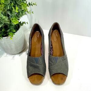 Toms Wedge Sandals Peep Toe Corklike Heel Blue Jean Women’s Shoes Size 9 1/2